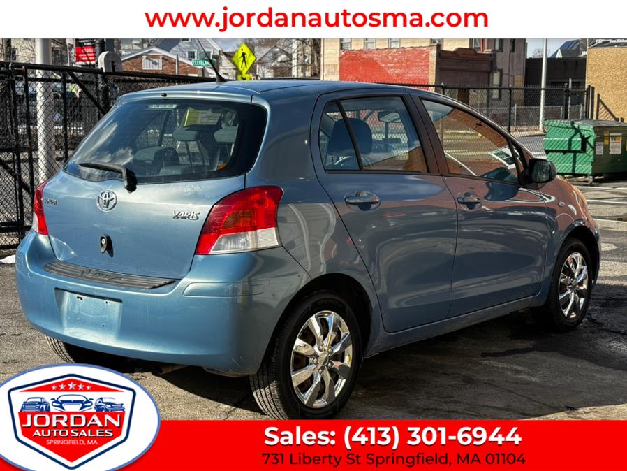 2009 Toyota Yaris S photo