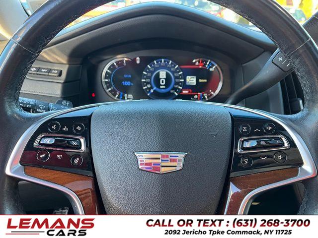 2018 Cadillac Escalade Luxury photo