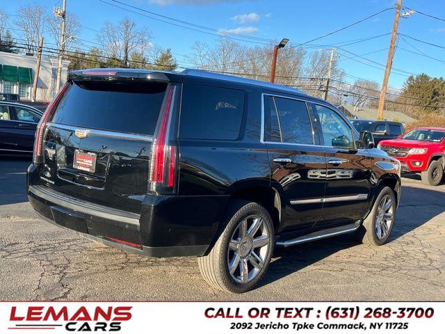 2018 Cadillac Escalade Luxury photo
