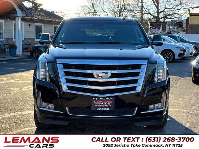 2018 Cadillac Escalade Luxury photo