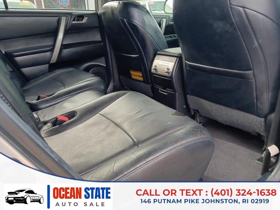 2011 Toyota Highlander photo