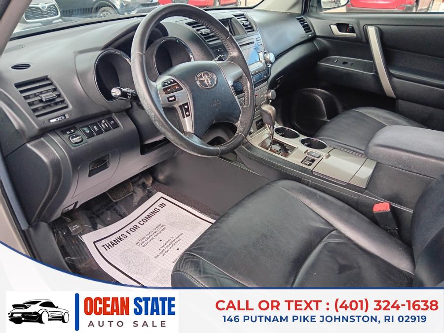 2011 Toyota Highlander photo