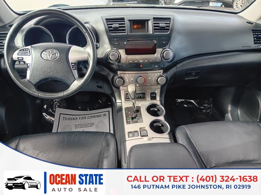 2011 Toyota Highlander photo