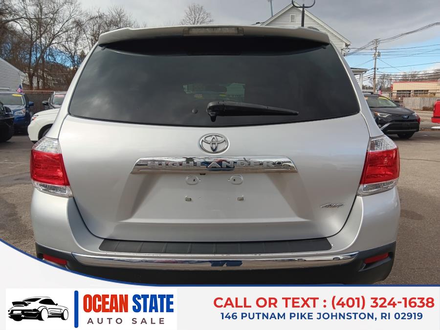 2011 Toyota Highlander photo