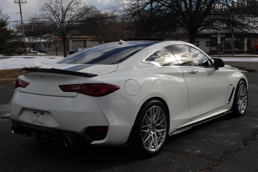 2017 Infiniti Q60 2.0t Premium AWD photo