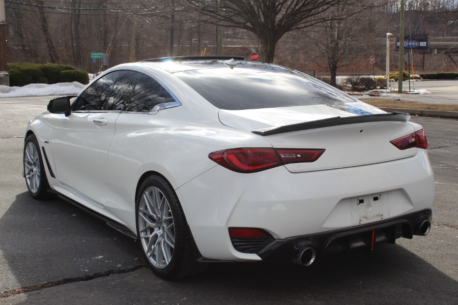 2017 Infiniti Q60 2.0t Premium AWD photo