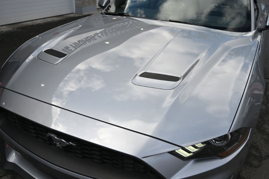 2023 Ford Mustang EcoBoost Premium Convertible photo