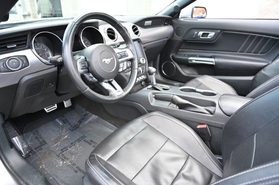2023 Ford Mustang EcoBoost Premium Convertible photo