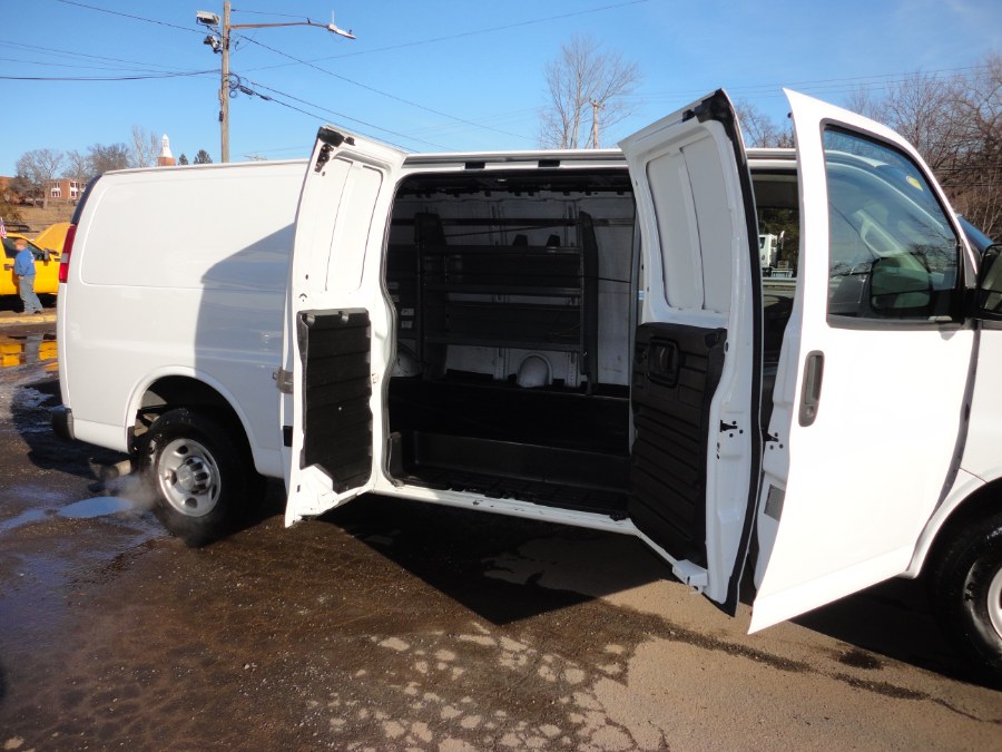 2017 Chevrolet Express Cargo Van RWD 3500 155