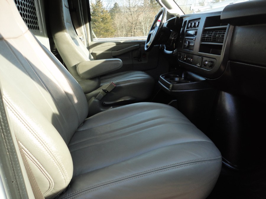 2017 Chevrolet Express Cargo Van RWD 3500 155