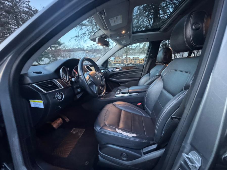 2012 Mercedes-Benz M-Class ML350 BlueTEC photo