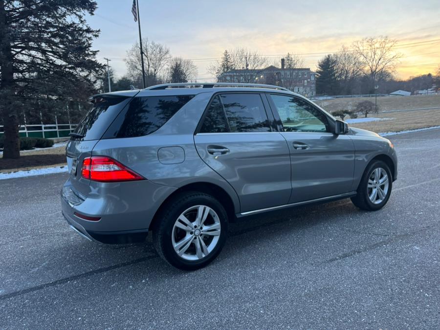 2012 Mercedes-Benz M-Class ML350 BlueTEC photo