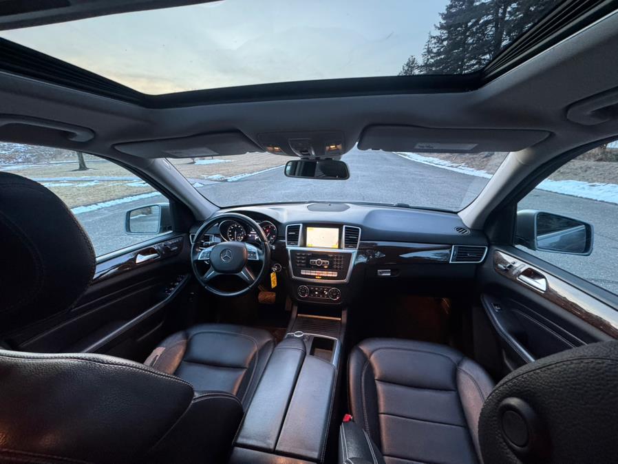 2012 Mercedes-Benz M-Class ML350 BlueTEC photo