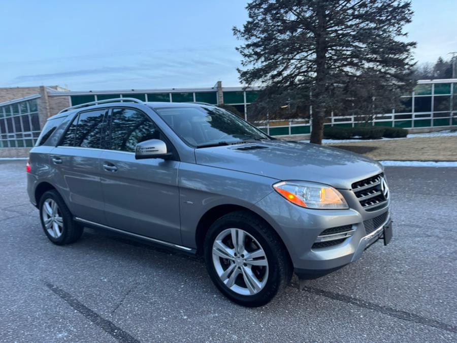 2012 Mercedes-Benz M-Class ML350 BlueTEC photo