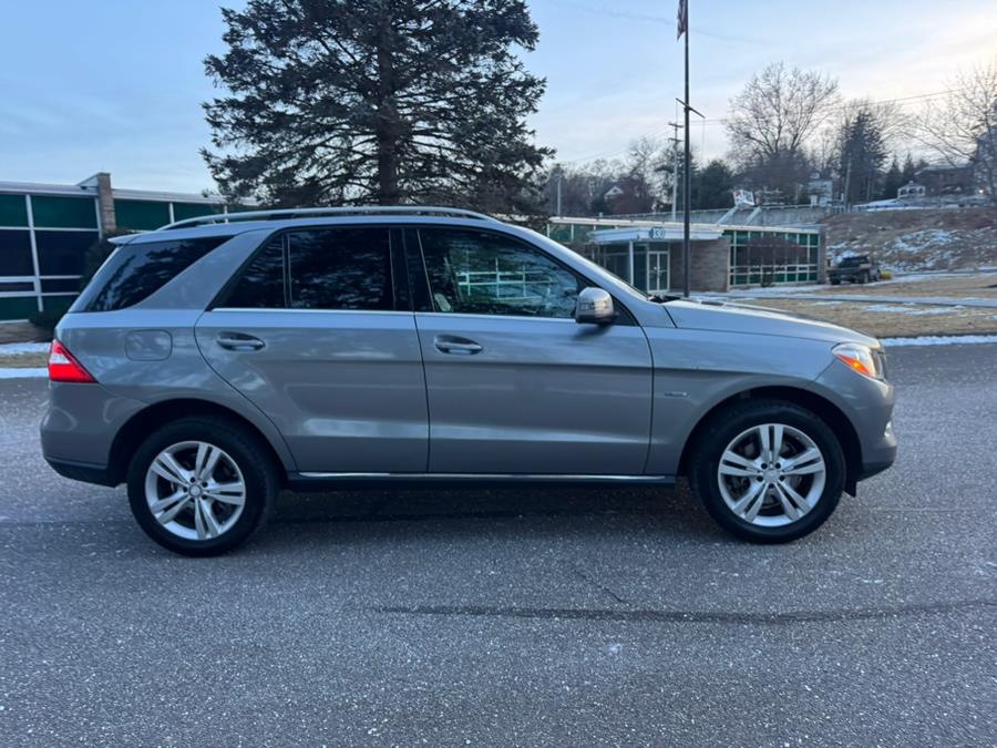 2012 Mercedes-Benz M-Class ML350 BlueTEC photo