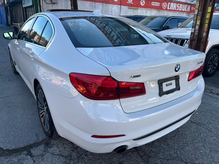 2019 BMW 5-Series 530i xDrive Sedan photo
