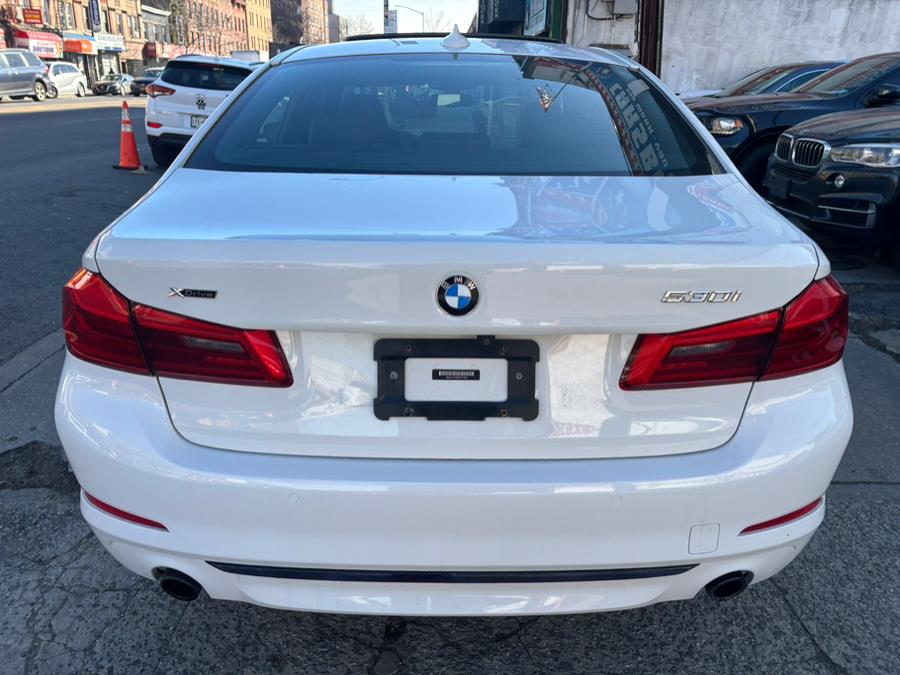 2019 BMW 5-Series 530i xDrive Sedan photo