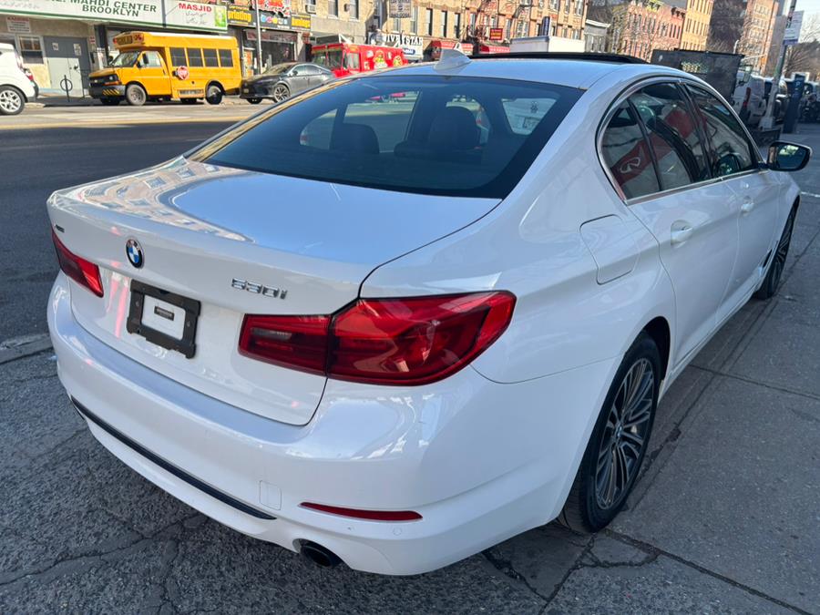 2019 BMW 5-Series 530i xDrive Sedan photo