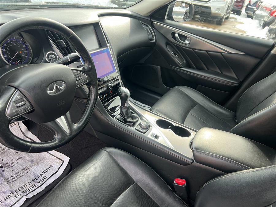 2015 Infiniti Q50 Premium AWD 4dr Sedan photo