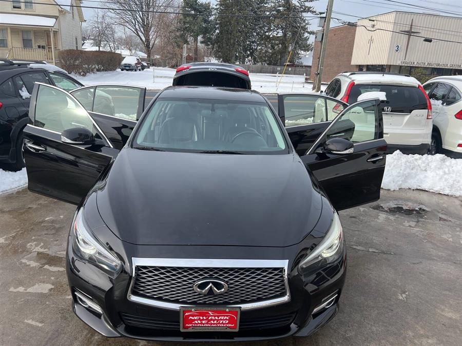 2015 Infiniti Q50 Premium AWD 4dr Sedan photo