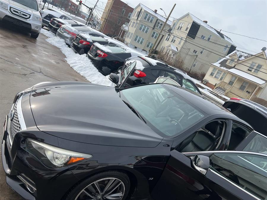 2015 Infiniti Q50 Premium AWD 4dr Sedan photo