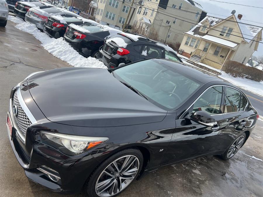 2015 Infiniti Q50 Premium AWD 4dr Sedan photo