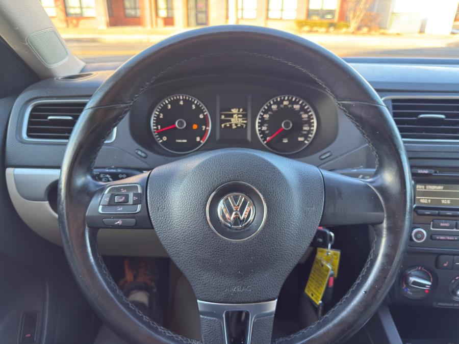 2014 Volkswagen Jetta SE PZEV photo