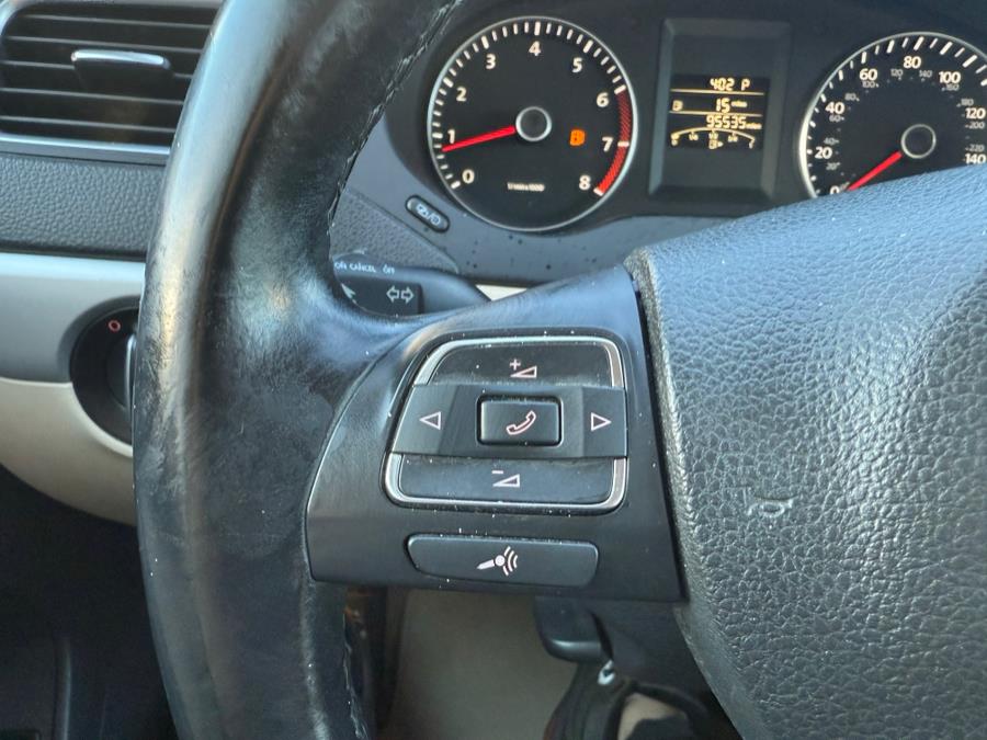 2014 Volkswagen Jetta SE PZEV photo