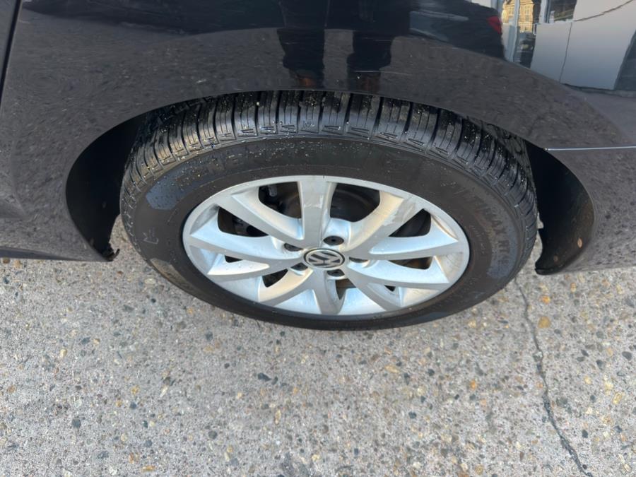 2014 Volkswagen Jetta SE PZEV photo