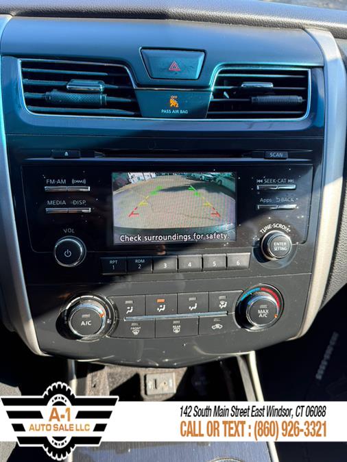 2014 Nissan Altima 2.5 photo