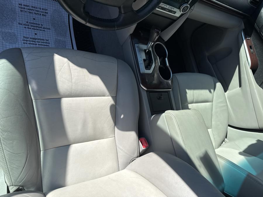 2014 Toyota Camry L photo