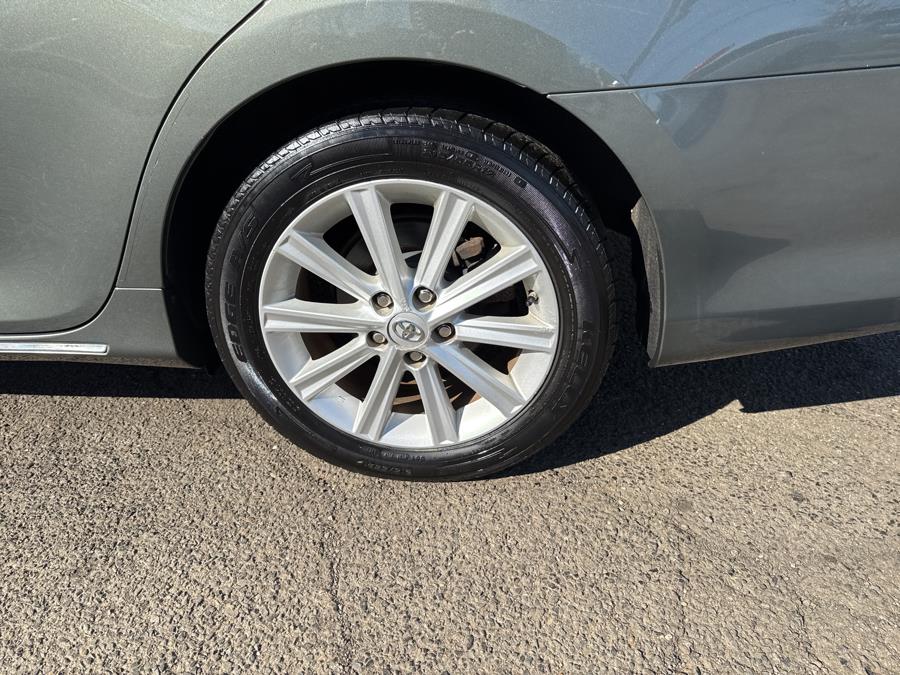 2014 Toyota Camry L photo