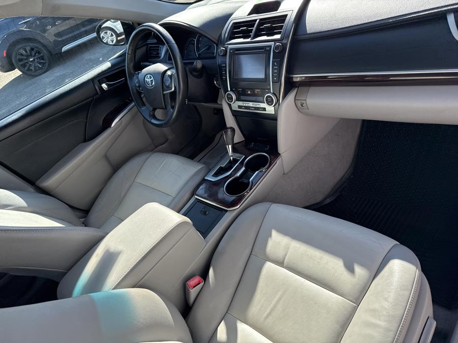 2014 Toyota Camry L photo