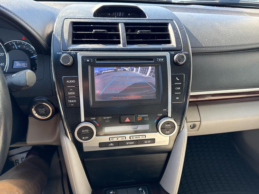 2014 Toyota Camry L photo