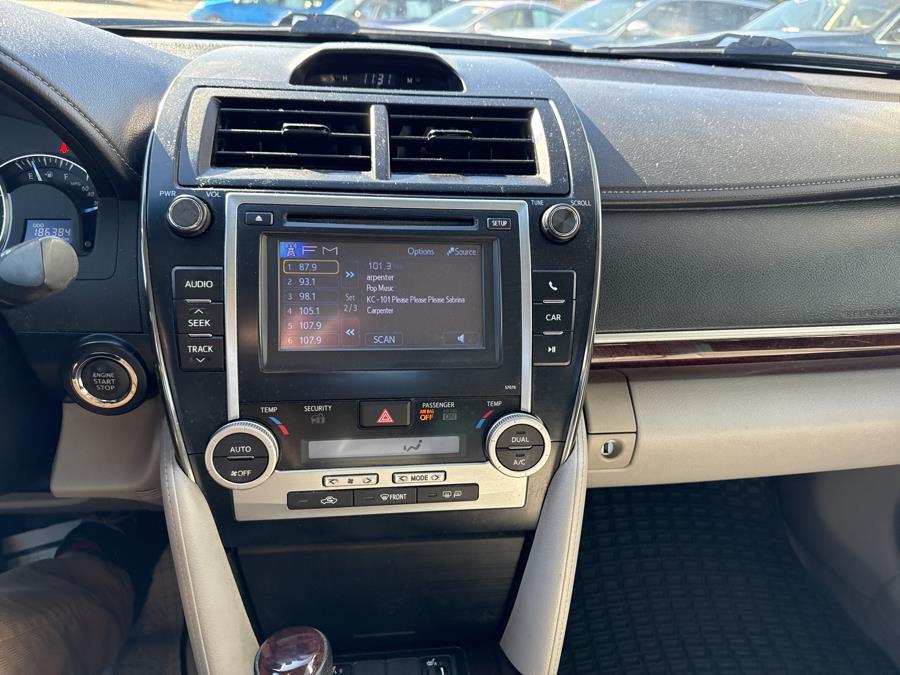 2014 Toyota Camry L photo