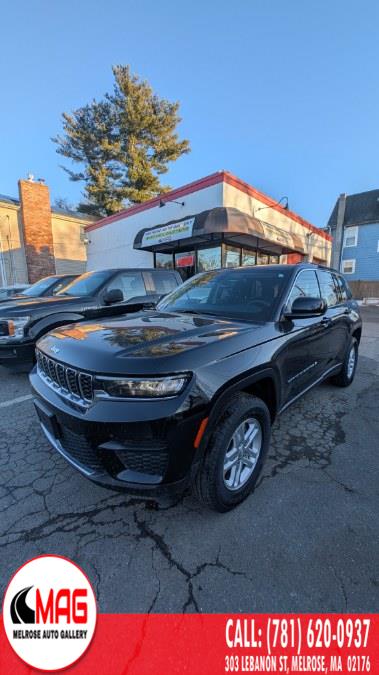 2023 Jeep Grand Cherokee Laredo 4x4 photo