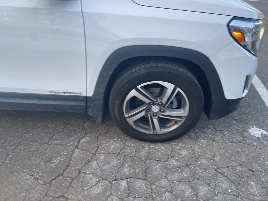 2019 GMC Terrain AWD 4dr SLT photo