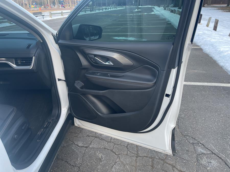 2019 GMC Terrain AWD 4dr SLT photo