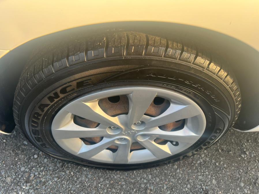 2016 Kia Rio 4dr Sdn Auto LX photo