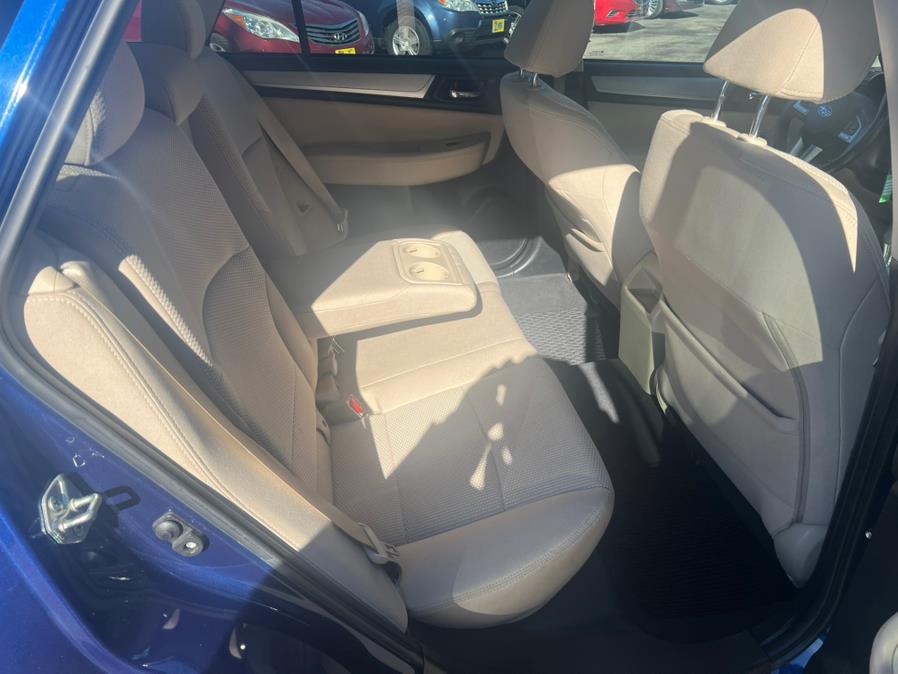 2017 Subaru Outback 2.5i Premium photo