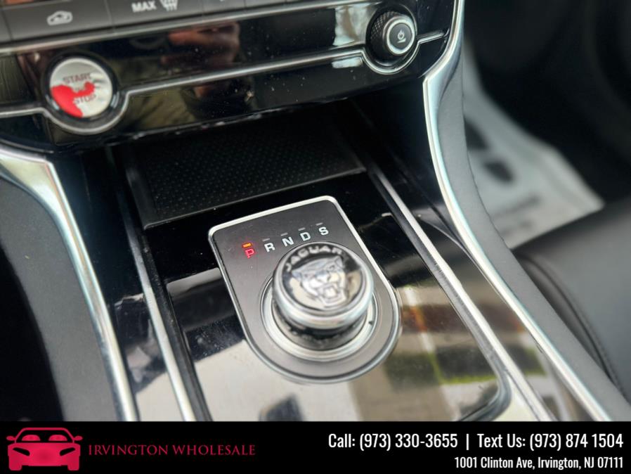 2018 Jaguar XF Sedan 25t AWD photo