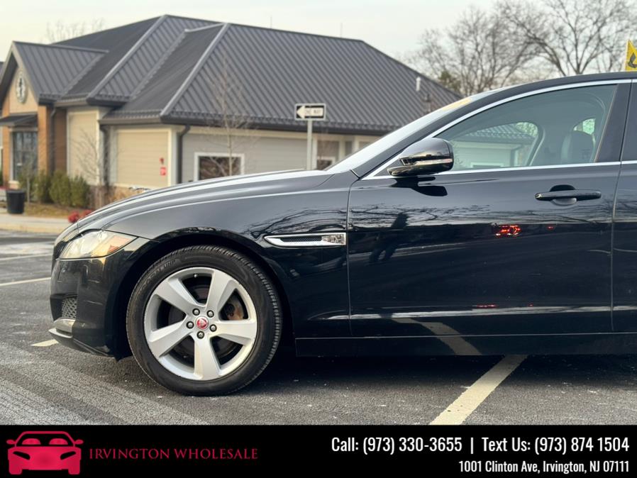 2018 Jaguar XF Sedan 25t AWD photo