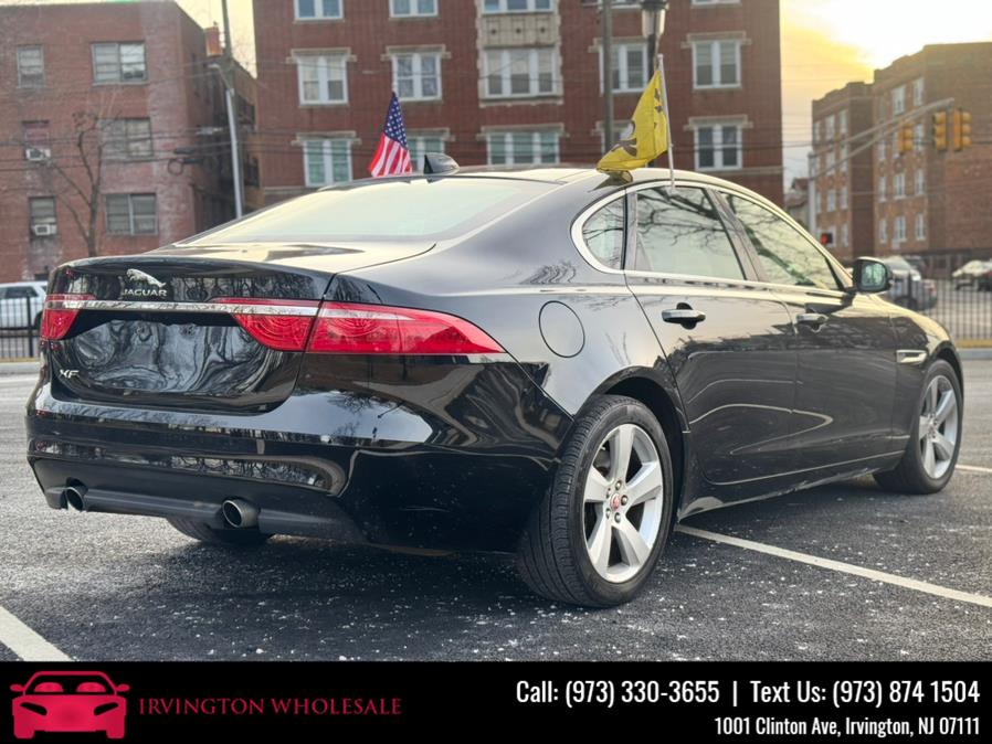 2018 Jaguar XF Sedan 25t AWD photo