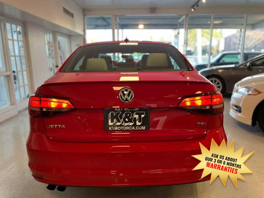 2016 Volkswagen Jetta 1.8T Sport Sedan 4D photo