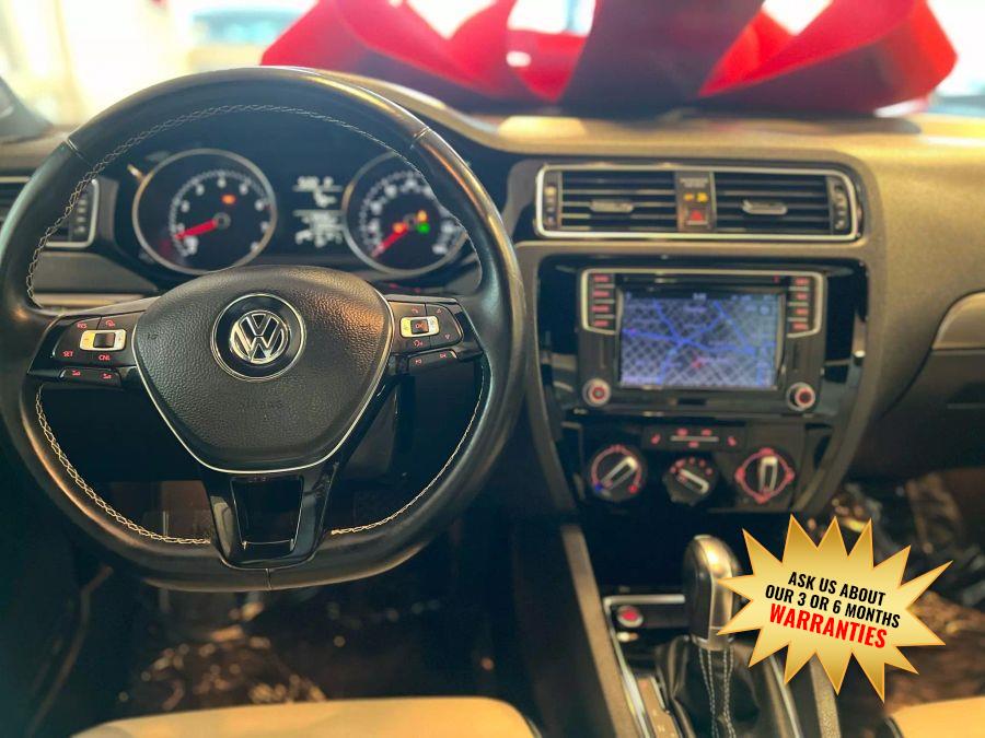2016 Volkswagen Jetta 1.8T Sport Sedan 4D photo