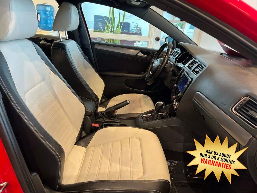 2016 Volkswagen Jetta 1.8T Sport Sedan 4D photo