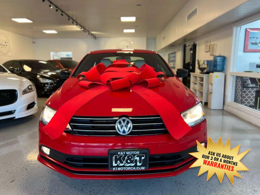 2016 Volkswagen Jetta 1.8T Sport Sedan 4D photo