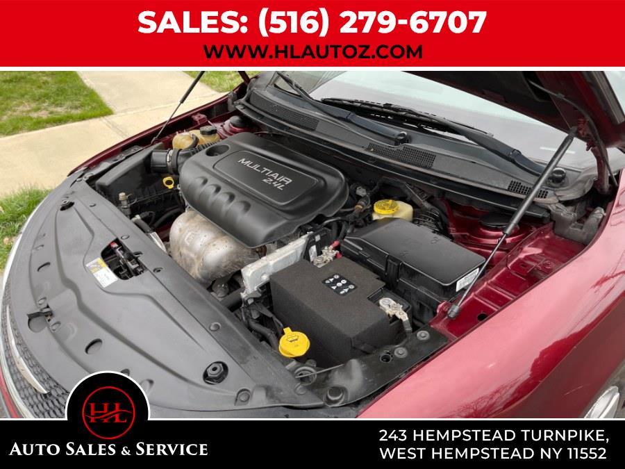 2016 Chrysler 200 4dr Sdn Limited FWD photo