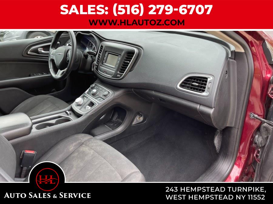 2016 Chrysler 200 4dr Sdn Limited FWD photo