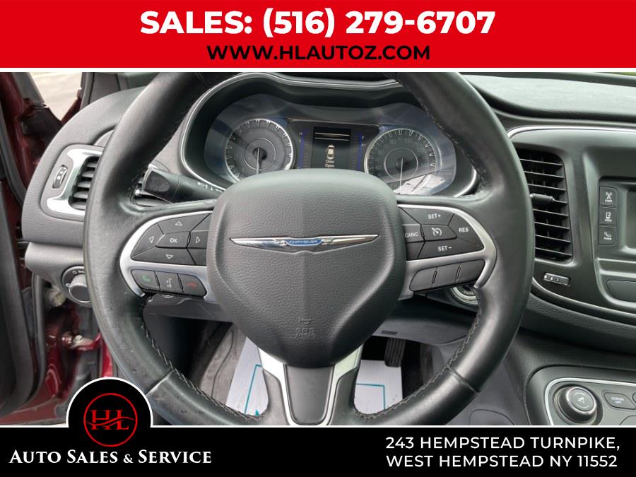 2016 Chrysler 200 4dr Sdn Limited FWD photo